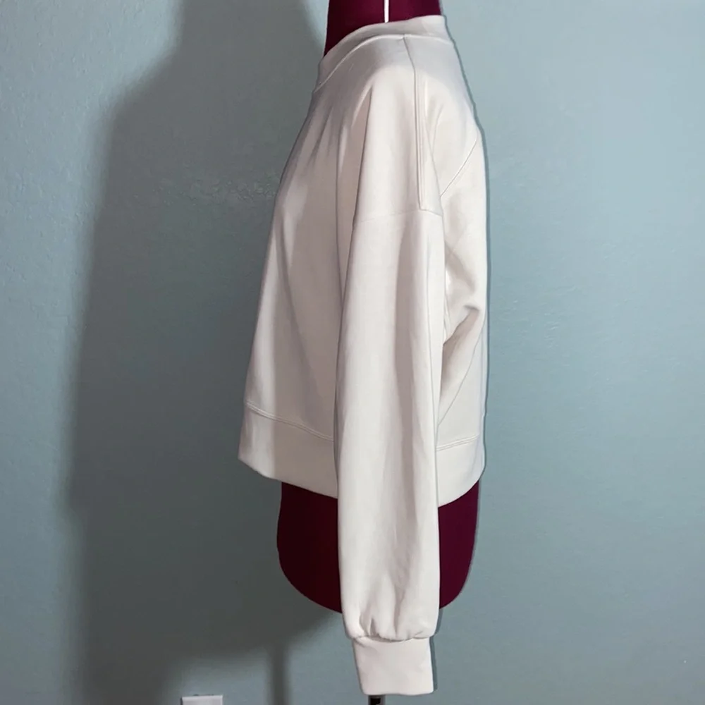 Lululemon Softstreme Perfectly Oversized Cropped Crew - Picture 7 of 10